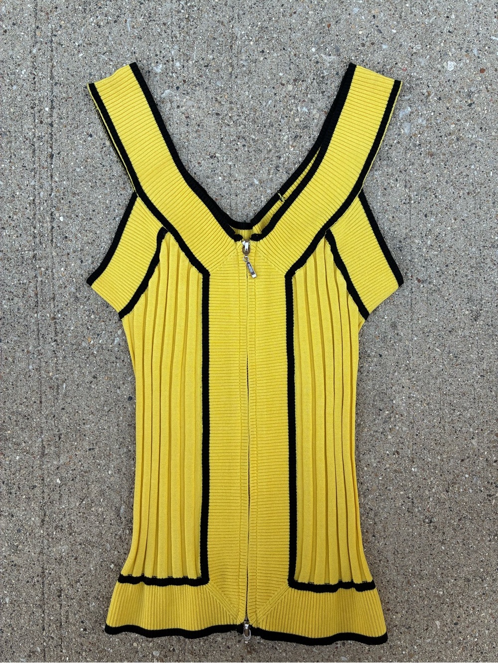 NWT Cache Vintage double zip silk blend yellow tank